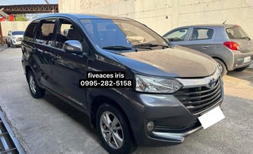 Selling White Toyota Avanza 2018 in Mandaue