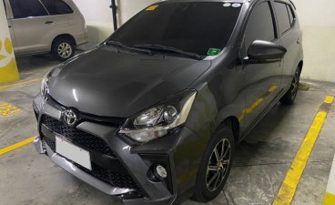 Selling White Toyota Wigo 2023 in Makati