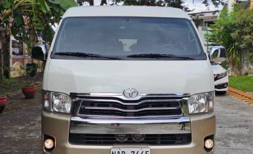 Sell Pearl White 2018 Toyota Hiace Super Grandia in Manila