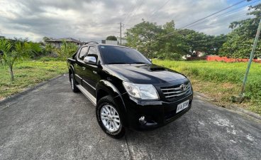 White Toyota Hilux 2015 for sale in Automatic