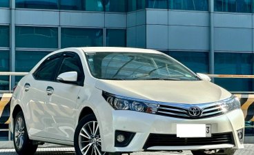 White Toyota Altis 2014 for sale in Automatic