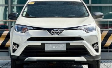 2016 Toyota RAV4 in Makati, Metro Manila