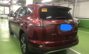 Yellow Toyota Rav4 2018 for sale in Automatic