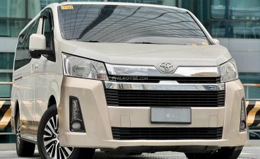 2020 Toyota Hiace in Makati, Metro Manila