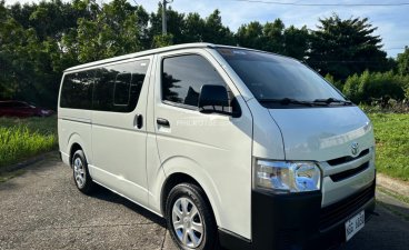 2020 Toyota Hiace  Commuter 3.0 M/T in Las Piñas, Metro Manila