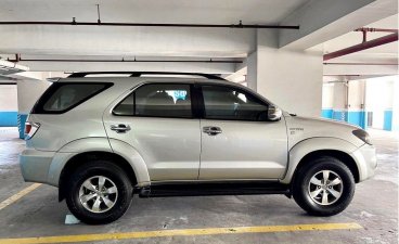 White Toyota Fortuner 2008 for sale in 