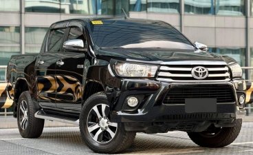 White Toyota Hilux 2018 for sale in Manual