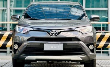 Sell White 2018 Toyota Rav4 in Makati