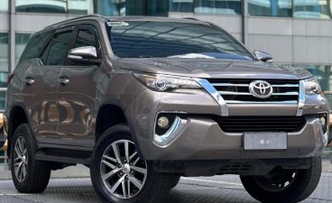 Selling Bronze Toyota Fortuner 2016 in Makati