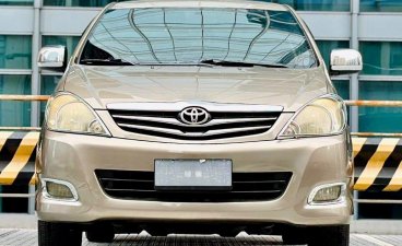 White Toyota Innova 2011 for sale in Makati