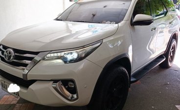 Pearl White Toyota Fortuner 2018 for sale in Manila