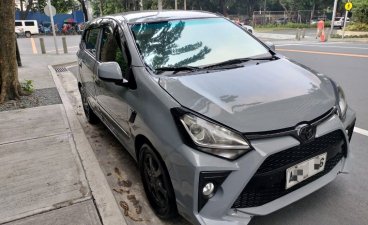 Selling White Toyota Wigo 2014 in Makati