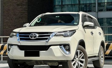 2017 Toyota Fortuner  2.4 V Diesel 4x2 AT in Makati, Metro Manila