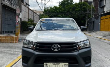 2023 Toyota Hilux J 2.4 4x4 MT in Quezon City, Metro Manila
