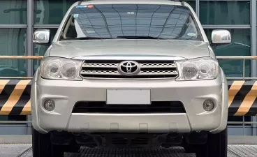 2011 Toyota Fortuner 2.4 G Gasoline 4x2 AT in Makati, Metro Manila