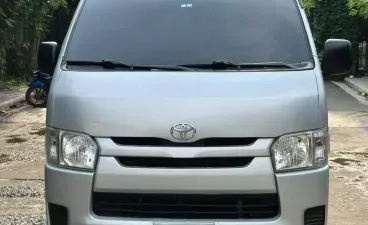 2016 Toyota Hiace  Commuter 3.0 M/T in Manila, Metro Manila