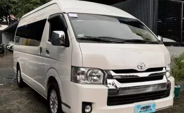 2017 Toyota Hiace Super Grandia in Quezon City, Metro Manila