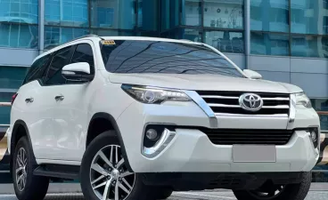 2016 Toyota Fortuner  2.4 V Diesel 4x2 AT in Makati, Metro Manila