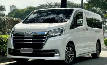 2019 Toyota Hiace Super Grandia Elite 2.8 AT in Manila, Metro Manila