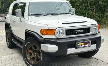 2015 Toyota FJ Cruiser  4.0L V6 in Manila, Metro Manila