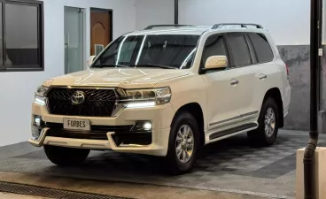 2011 Toyota Land Cruiser in Manila, Metro Manila