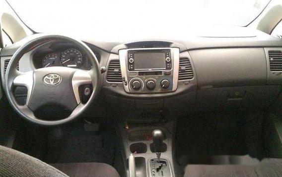 Toyota Innova 2015 E A/T for sale -9