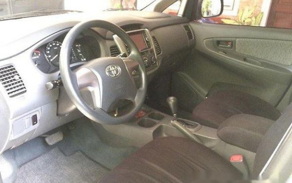 Toyota Innova 2015 E A/T for sale -10