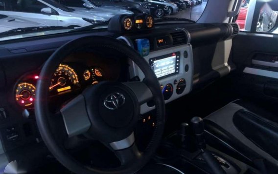 2016 Toyota FJ Cruiser 1st owned-7