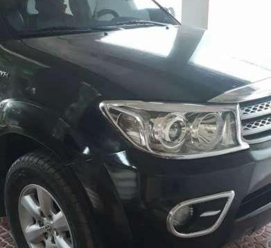 Toyota Fortuner 2010  FOR SALE-7