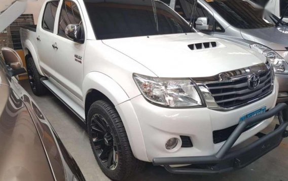 2013 TOYOTA Hilux 4x4 automatic FOR SALE-4