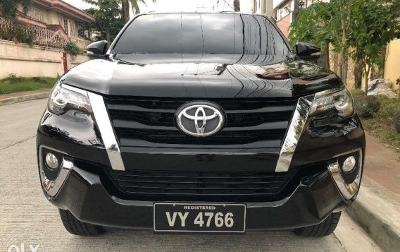 2017 Toyota Fortuner V Casa maintained 