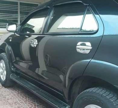 Toyota Fortuner 2010  FOR SALE-2