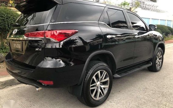 2017 Toyota Fortuner V Casa maintained -2