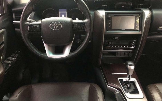 2017 Toyota Fortuner V Casa maintained -9