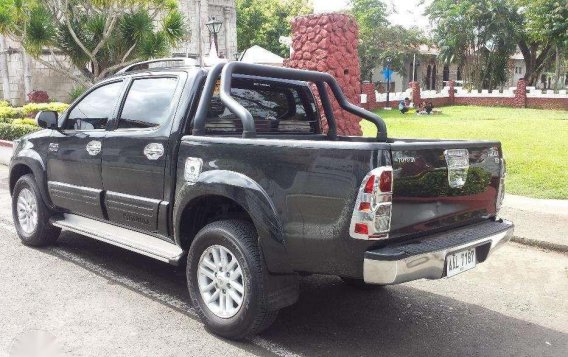 2014 Toyota Hilux Deluxe 4 X4 Crew Cab Pick Up Truck-1