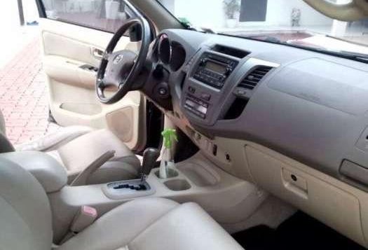 2008 TOYOTA Fortuner 4x2 G Dsl AT FOR SALE-2
