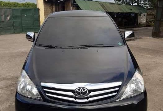 Toyota Innova V diesel 2009 FOR SALE