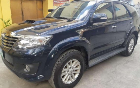 2013 Toyota Fortuner g manual.diesel FOR SALE-1