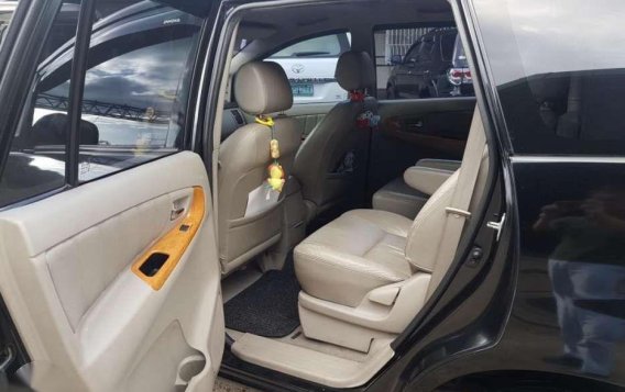 Toyota Innova V diesel 2009 FOR SALE-7