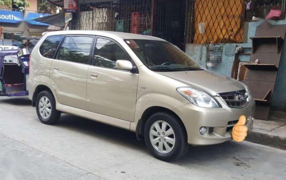 2012 Toyota Avanza 1.5G Automatic Top of the Line-1