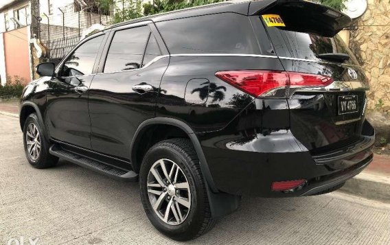 2017 Toyota Fortuner V Casa maintained -4