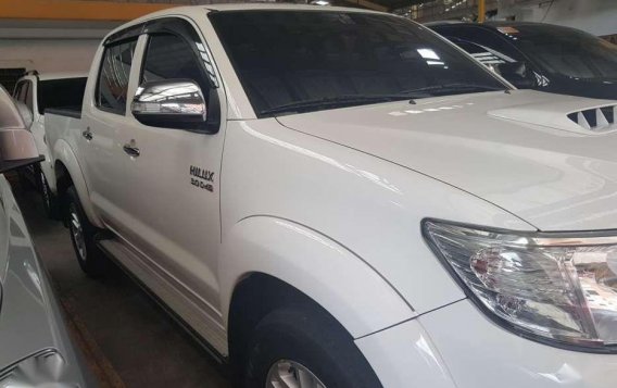 2013 TOYOTA Hilux 4x4 automatic FOR SALE-1