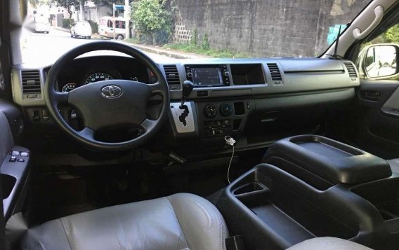2013 Toyota Super Grandia AT leather top of the line -6