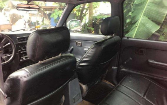 98 Toyota HILUX FOR SALE-7
