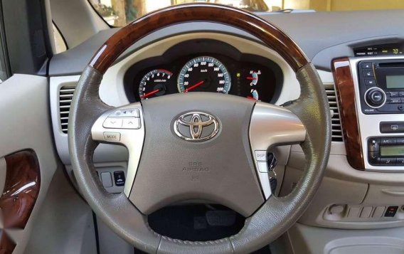 2013 Toyota Innova V FOR SALE-5