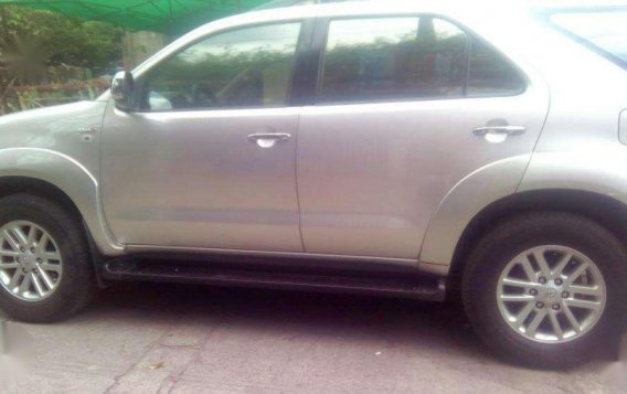 TOYOTA Fortuner g 2006 diesel matic no issue 570k only-4