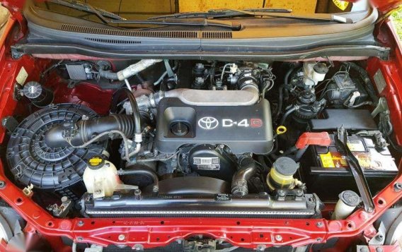 2013 Toyota Innova E D4D Turbo Diesel-1