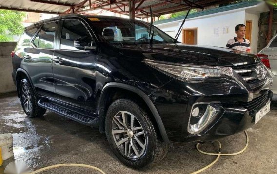 2017 Toyota Fortuner 2.8 V 4x4 automatic FOR SALE-3
