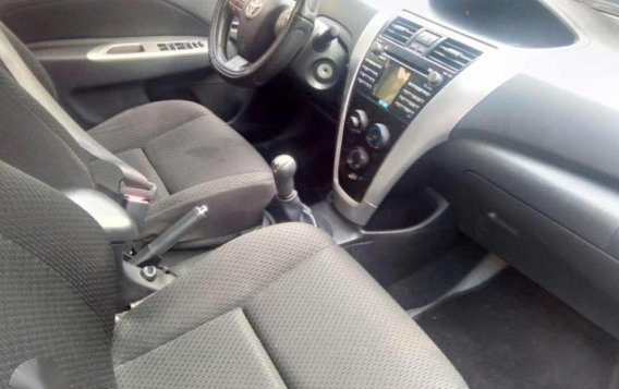 2012Mdl Toyota Vios 1.5 G Silver-4