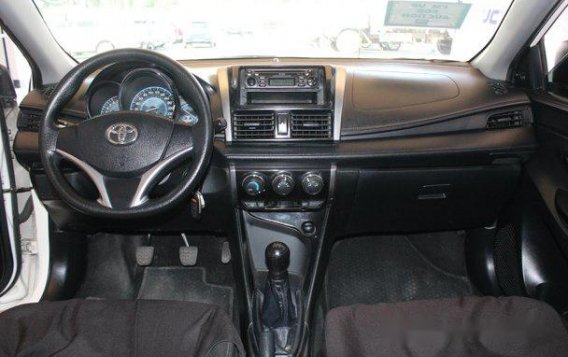 Toyota Vios 2015 MT for sale-11